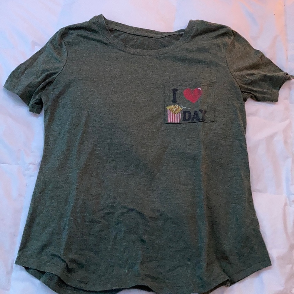 T shirt